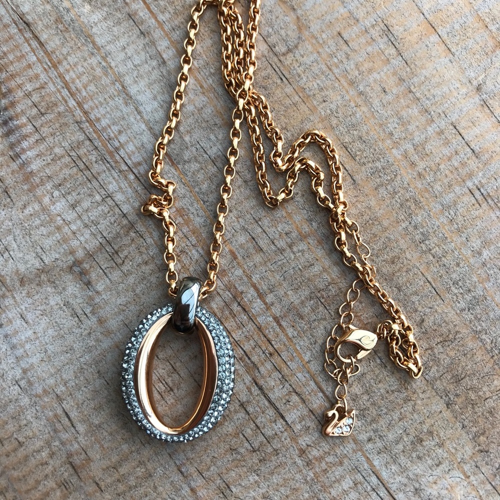 Swarovski Crystal O necklace